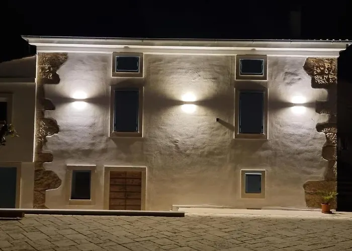 Mare - Island Krk, Traditional Stone House With Pool 빌라 *