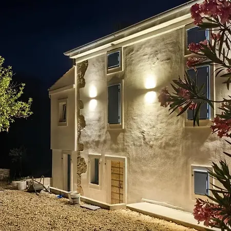 Mare - Island Krk, Traditional Stone House With Pool *