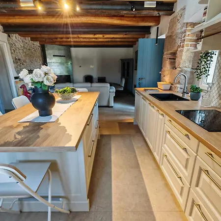 Mare - Island Krk, Traditional Stone House With Pool