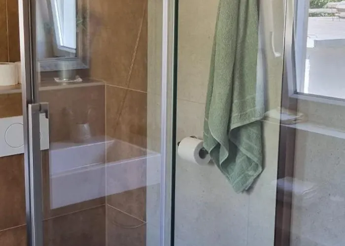 Mare - Island Krk, Traditional Stone House With Pool Willa *