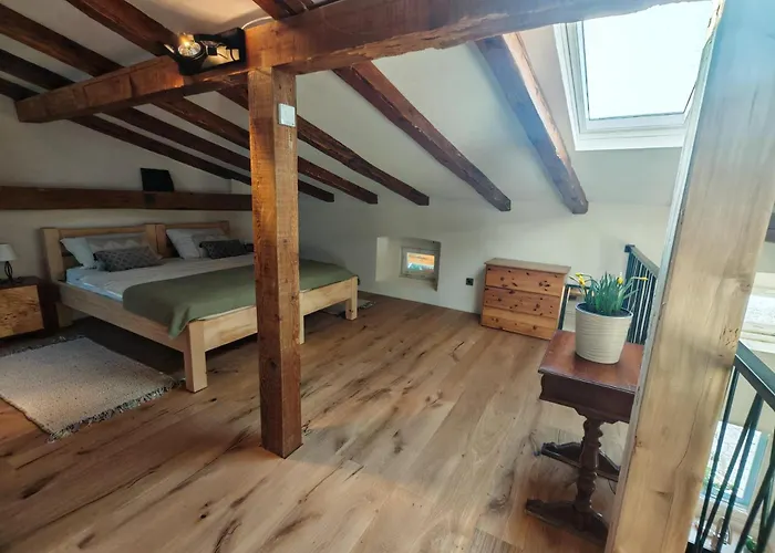 Mare - Island Krk, Traditional Stone House With Pool *