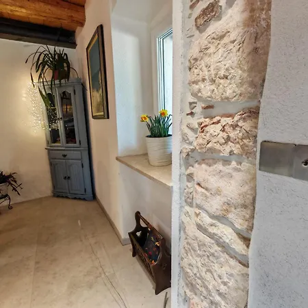 Mare - Island Krk, Traditional Stone House With Pool فيلة *